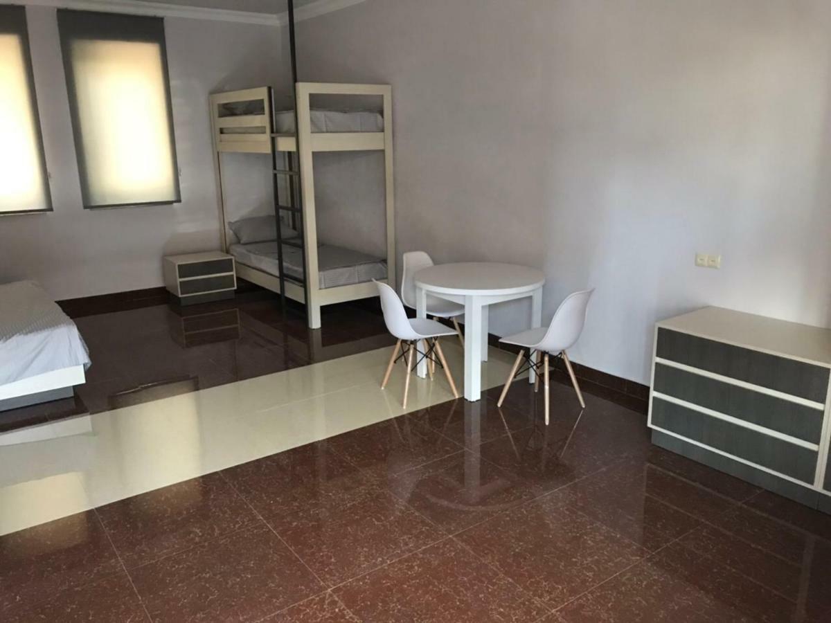 Liko Hostel يريفان المظهر الخارجي الصورة